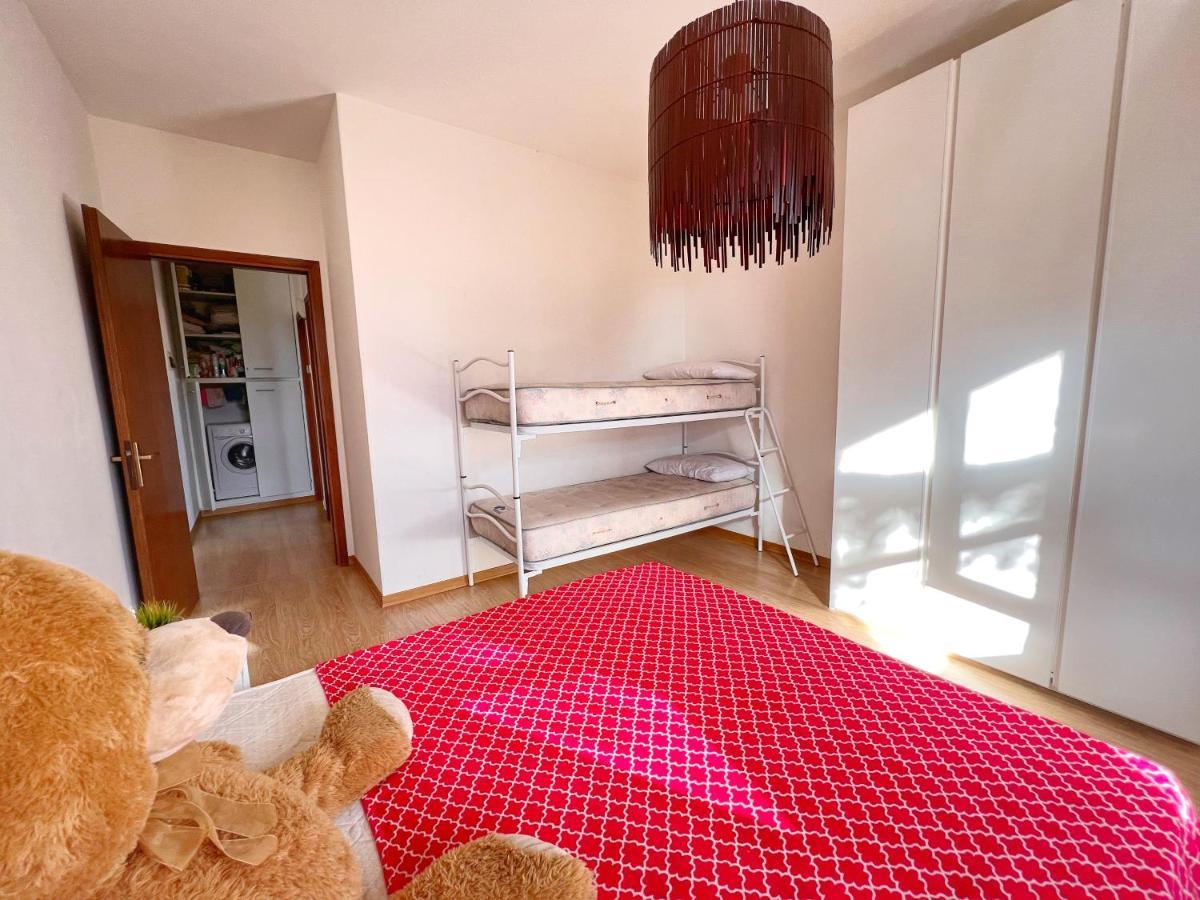 Lovely Apartment A Due Passi Dal Mare Rimini Exterior foto