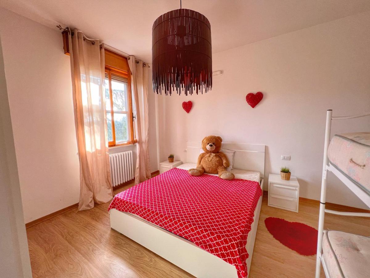 Lovely Apartment A Due Passi Dal Mare Rimini Exterior foto